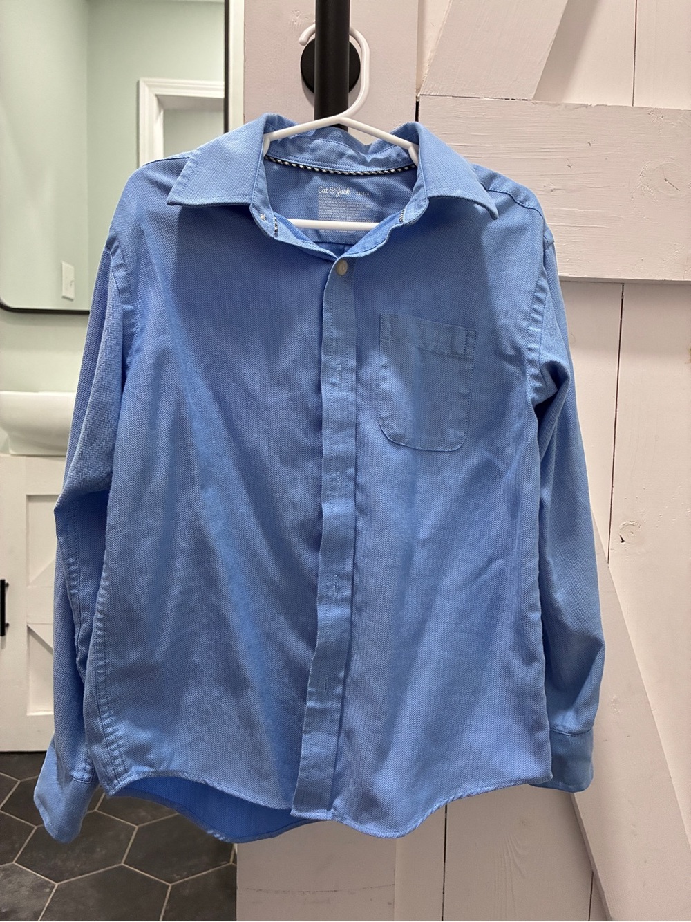Cat & Jack Light Blue Long-Sleeve Button-Up Dress Shirt